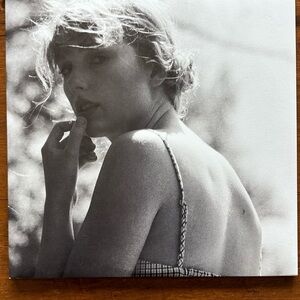 Taylor Swift Folklore Vinyl- Red edition